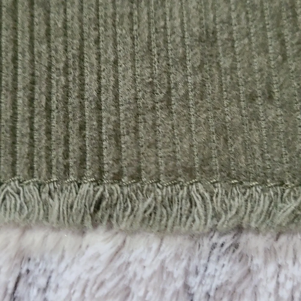 Forever 21 corduroy mini skirt. Medium - Picture 3 of 3